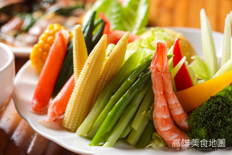 串門子日式海鮮串燒│高雄新興美食